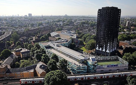 Po pożarze wieżowca w Londynie: Nie ma szans na znalezienie żywych w ruinach
