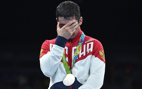 Russian boxer Alojan lost the silver Olympic medal from Rio de Janeiro