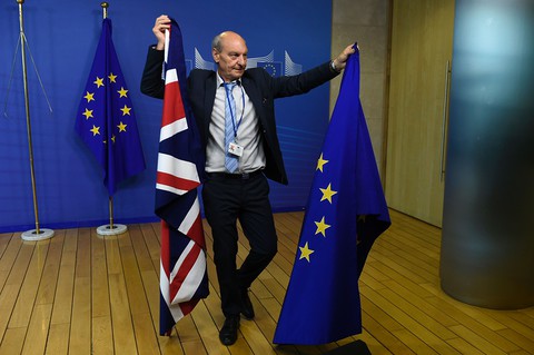 Brexit negotiations: David Davis targets 'historic' deal