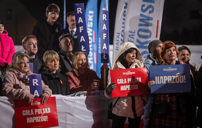 CBOS: Trzaskowski's voter has left-liberal views, Nawrocki's - is a conservative person