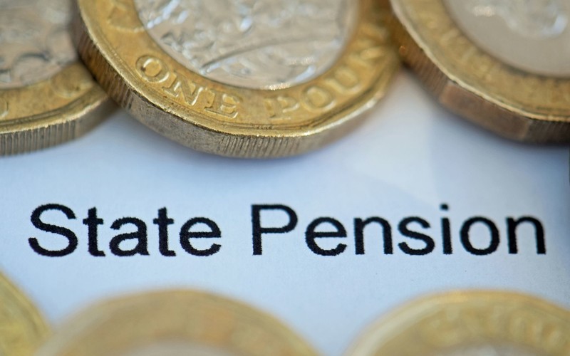 39% of people ‘not on track to afford even a minimum lifestyle when they retire’