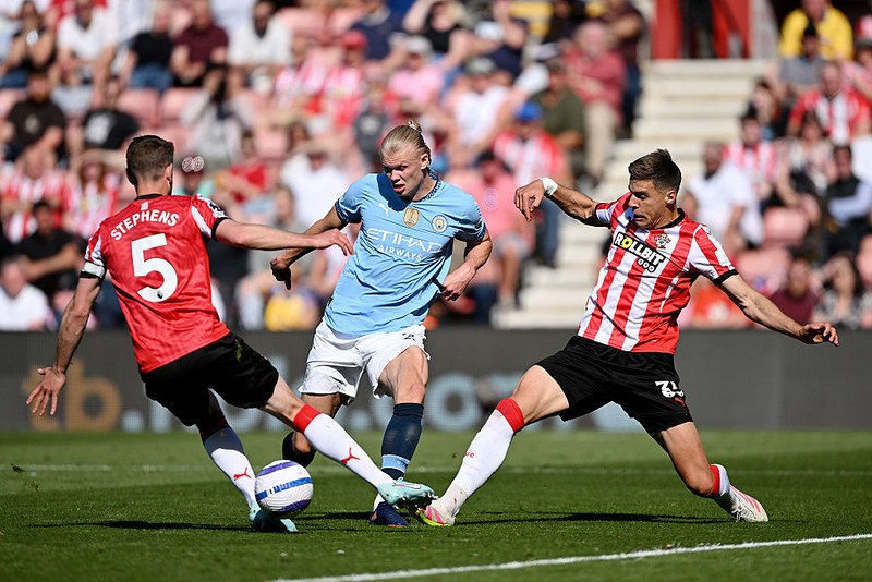 Drużyna Bednarka zatrzymała Manchester City