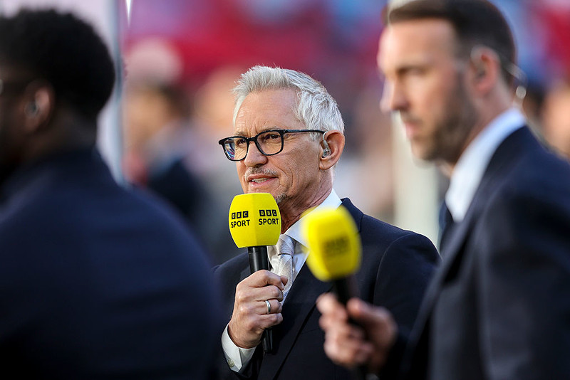 Gary Lineker to leave BBC after social media 'error'