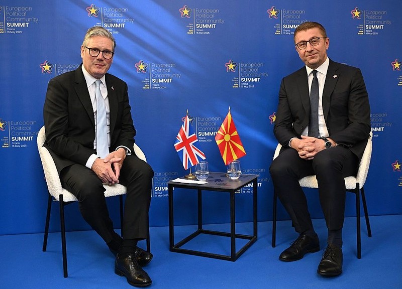 Umowa Macedonii Płn. z Wielką Brytanią budzi obawy dotyczące otwarcia centrum dla migrantów