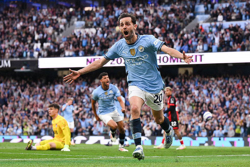 Manchester City move closer to Champions League after win over Bournemouth