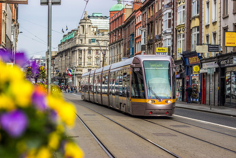Dublin commuters spend 14 days every year behind the wheel driving to work