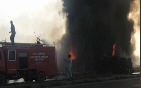 Pakistan oil tanker inferno kills at least 140