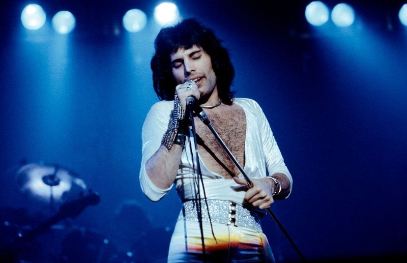 "Daily Mail": Biografka Freddiego Mercury’ego ujawniła, że lider zespołu Queen miał córkę