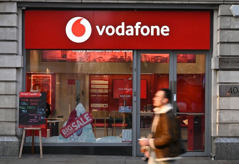 Vodafone finalizuje mega fuzję z Three UK i tworzy "nową siłę" na rynku telefonii komórkowej