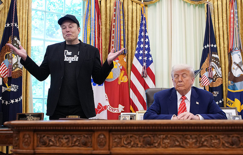 Musk pokłócił się wczoraj z Trumpem. W efekcie w jeden dzień stracił 34 mld dolarów