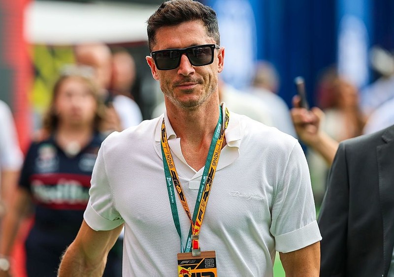 Robert Lewandowski stawił się w sądzie jako świadek w sprawie sporu z Cezarym Kucharskim