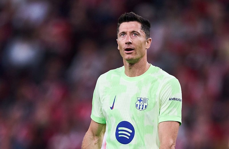 Robert Lewandowski zeznawał siedem godzin w sprawie sporu z Cezarym Kucharskim