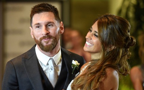 Messi już żonaty. 260 gości na ślubie w Rosario
