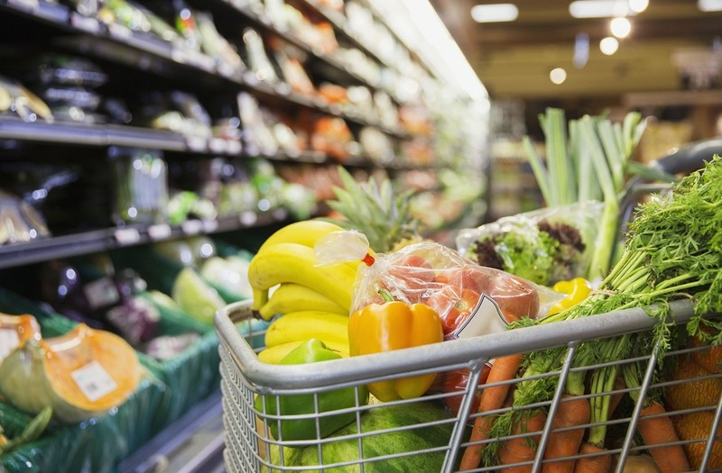 Nietypowy apel brytyjskiego rządu do supermarketów. Chodzi o zdrową żywność