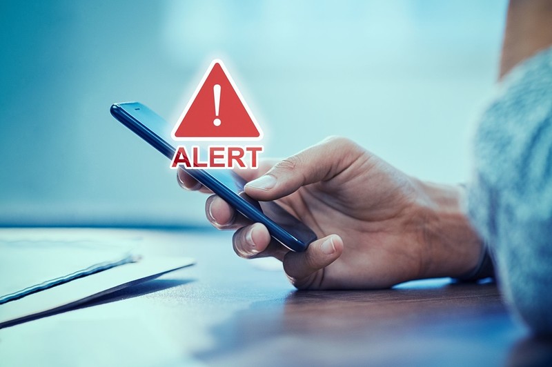 Brytyjski test systemu alarmowego na telefon już wkrótce. Czego się spodziewać?