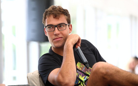 Janowicz will play for the third round, the first matches of Polish debuts at Wimbledon