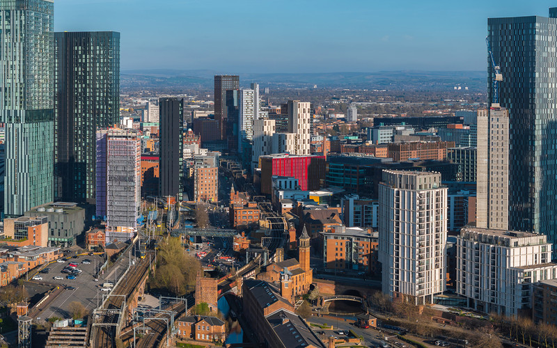 Manchester zamiast Londynu? Młodzi chcą, by stał się stolicą
