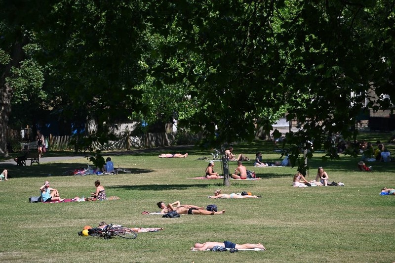Weather: London could be set for third heatwave as 30C temperature returns next week