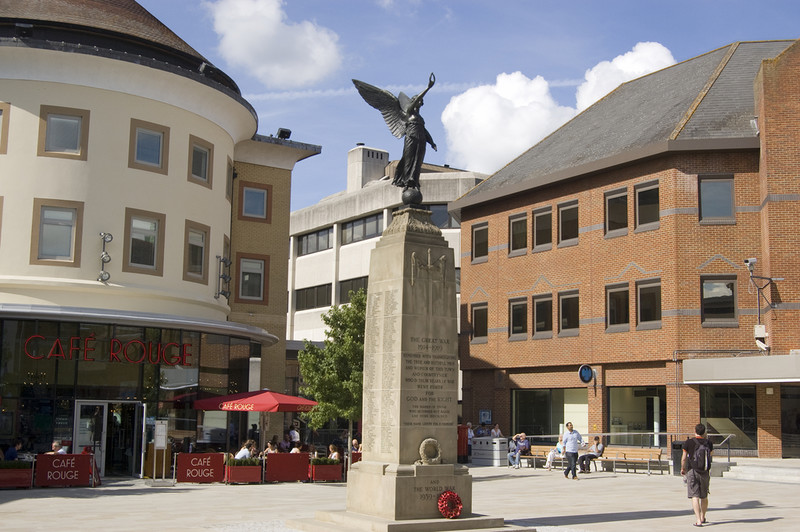 The commuter town 30 minutes from London named 1 of the best and the UK's safest place to live