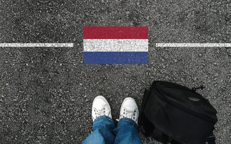 Holandia: Po burzliwej debacie parlament uchwalił zaostrzone prawo azylowe