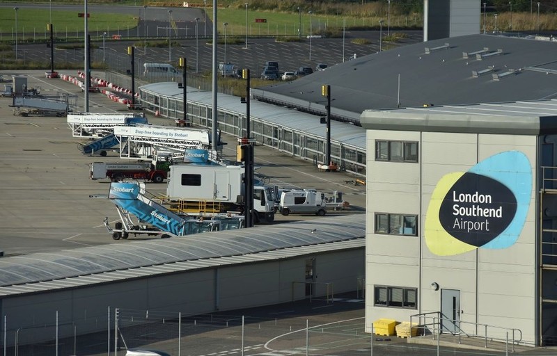 Cztery osoby zginęły w katastrofie na lotnisku London Southend