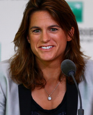 French woman to coach Murray