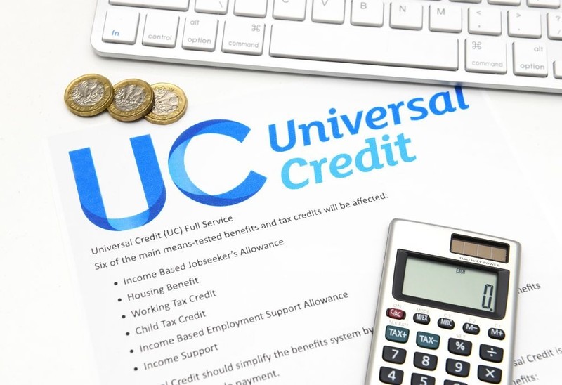 Kto w UK dostaje Universal Credit? Po raz pierwszy podano status imigracyjny tych osób