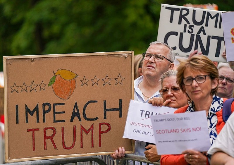 Mieszkańcy Szkocji protestowali przeciwko wizycie Trumpa w ich kraju