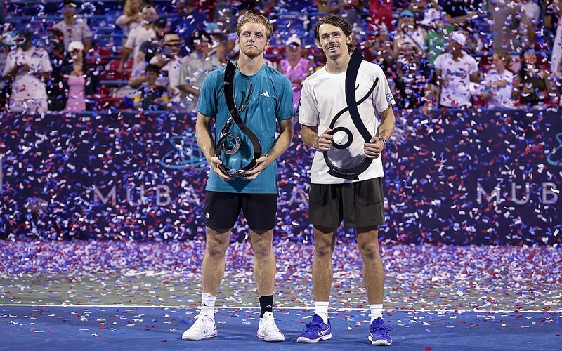 Turniej ATP i WTA w Waszyngtonie: 10. tytuł de Minaura, triumf Fernandez