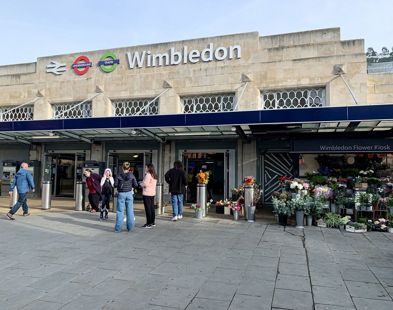 Londyn: Linia District do Wimbledonu "nie nadaje się do użytku"? Ostra krytyka posłów