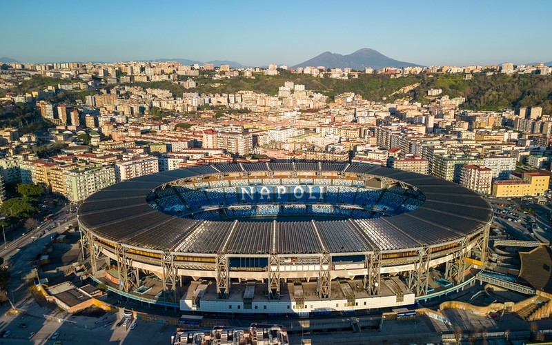 ME 2032: Nowy stadion w Neapolu zamiast modernizacji