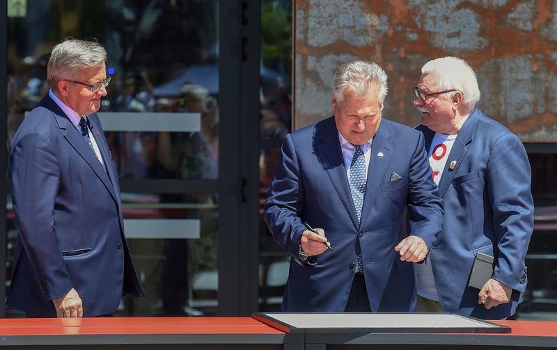 Sondaż: Polacy wskazali najlepszego prezydenta III RP