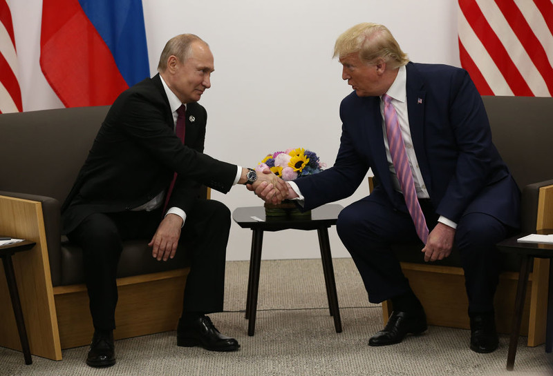 Media: Szczyt na Alasce to sukces Putina, choć Trump uważa to za dowód swej siły