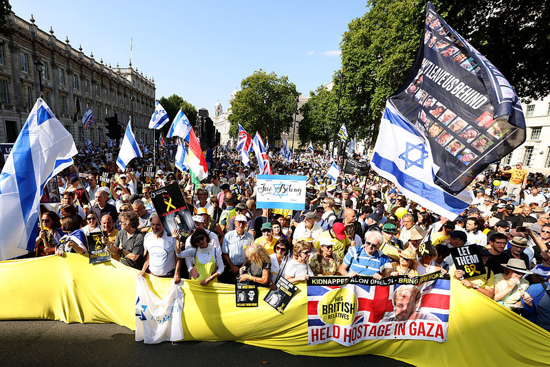 Tysiące osób w Londynie domagało się uwolnienia zakładników porwanych przez Hamas