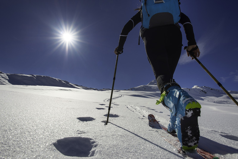 Andrzej Bargiel po raz trzeci wyrusza na Everest i chce dokonać zjazdu na nartach