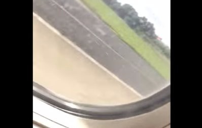 Twarde lądowanie Ryanair. Pasażerów wyrzuciło z foteli