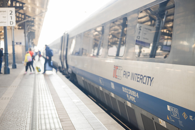 Nowy rozkład PKP Intercity: Ekspresowe połączenia, sezonowe przedłużenia i nowe trasy