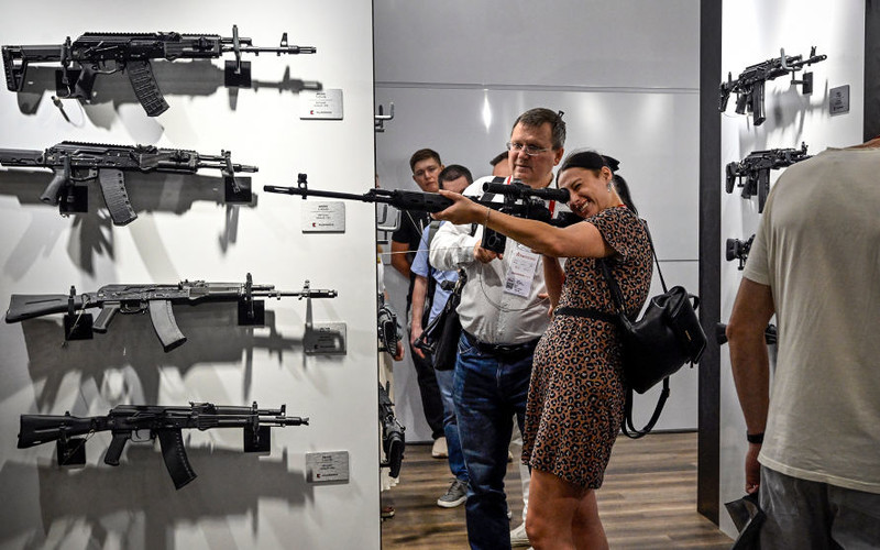 Russia’s new middle class can’t afford for Putin’s war to end 