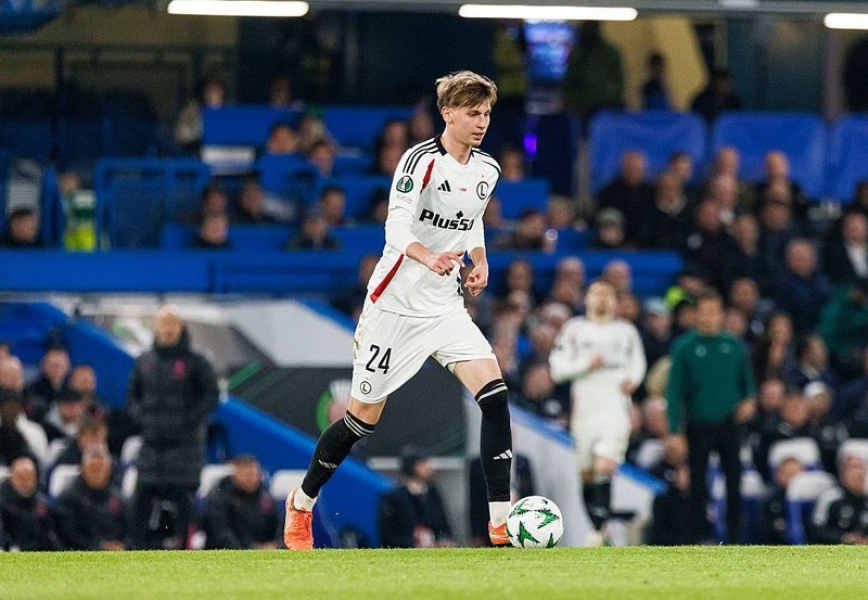 Jan Ziółkowski będzie grał w AS Roma