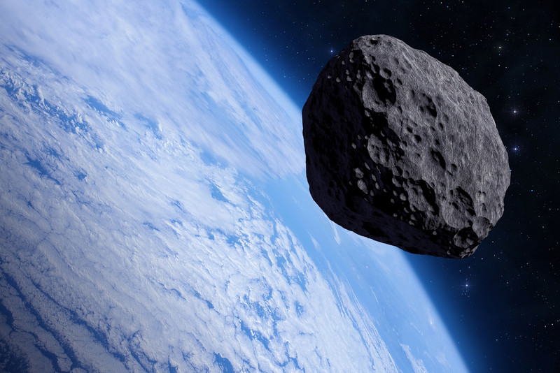 Dzisiaj Ziemię minie planetoida. Będzie znacznie bliżej niż Księżyc