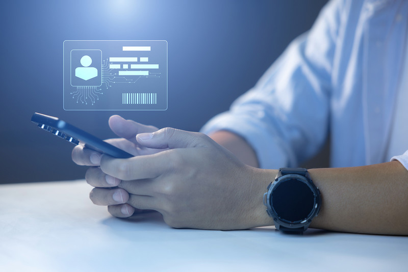 Starmer considering digital ID scheme to tackle illegal migration