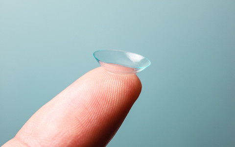 Surgeons find 27 contact lenses lodged in woman's eye 