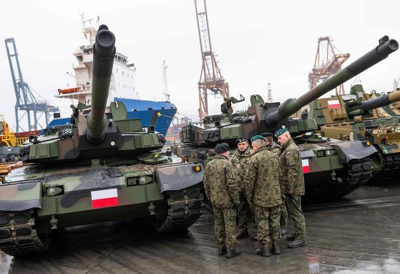 BBC: Ukraina jest tak blisko, że Polacy są bardzo świadomi zagrożenia