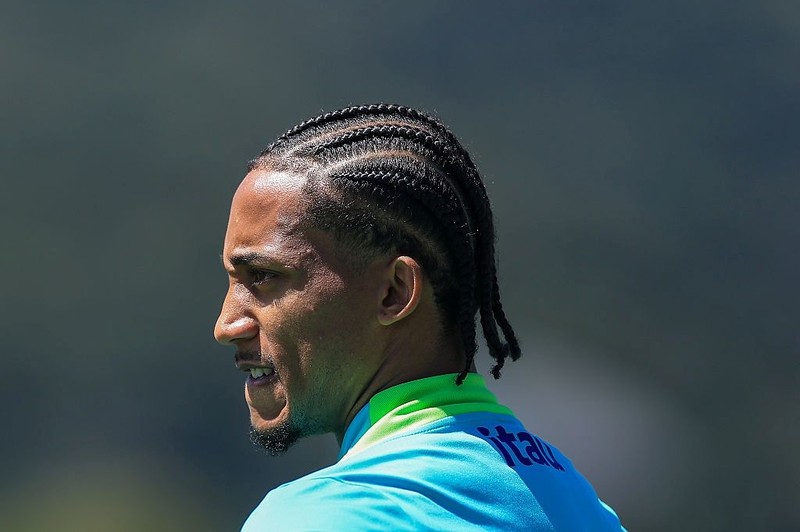 Syn Ronaldinho podpisał kontrakt z angielskim Hull City