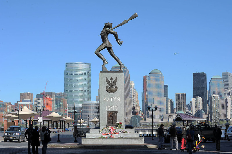 Polacy w USA złożyli hołd bohaterom II wojny światowej, Katynia i ataku na World Trade Center