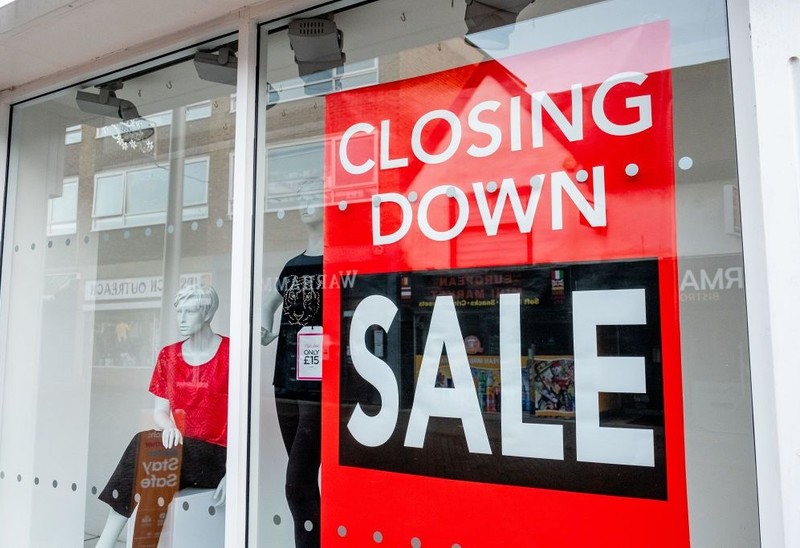 Liderzy branży w UK ostrzegają: 400 największych brytyjskich sklepów jest zagrożonych zamknięciem