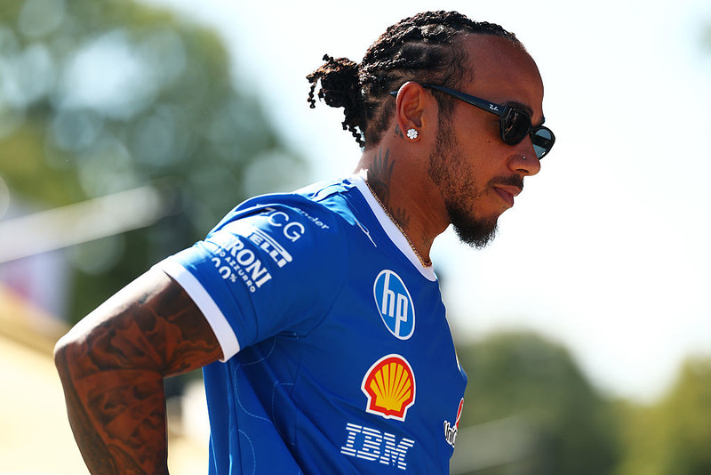 Formuła 1: Hamilton sprzedał kolekcję swoich luksusowych aut