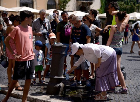 Groźba racjonowania wody w Rzymie i okolicach