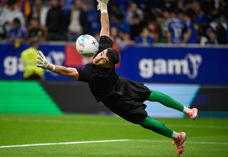 Liga hiszpańska: Joan Garcia kontuzjowany, Szczęsny rozegra kolejne "El Clasico"