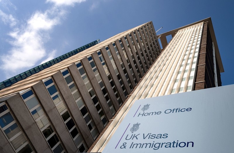 Szefowa Home Office: Migranci będą musieli spełniać kryteria "dobrego obywatela", aby pozostać w UK